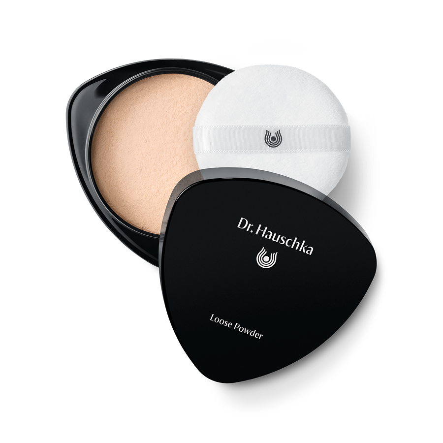 Loses Puder von Dr. Hauschka - mattiert den Teint, fixiert hauchzart das Make-up Loses Puder von Dr. Hauschka - mattiert den Teint, fixiert hauchzart das Make-up
