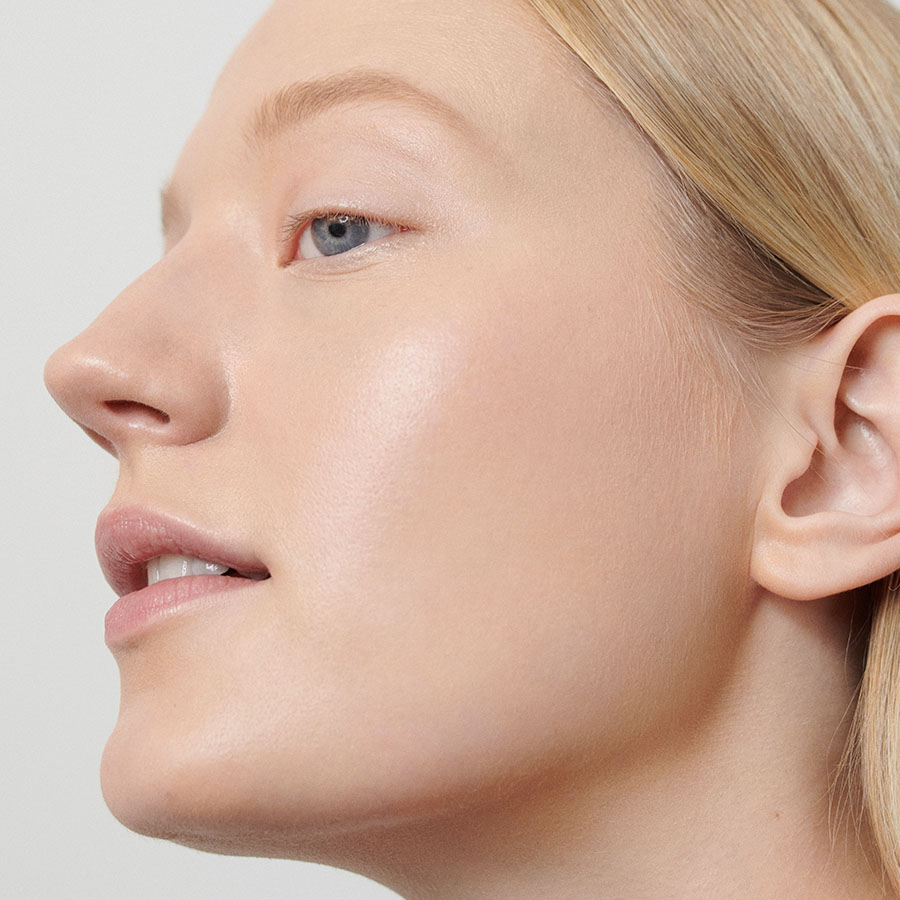 Dr. Hauschka Foundation 01 macadamia Dr. Hauschka Foundation 01 macadamia