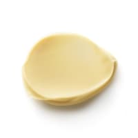 Apricot Day Cream – contains apricot kernel oil for a natural glow