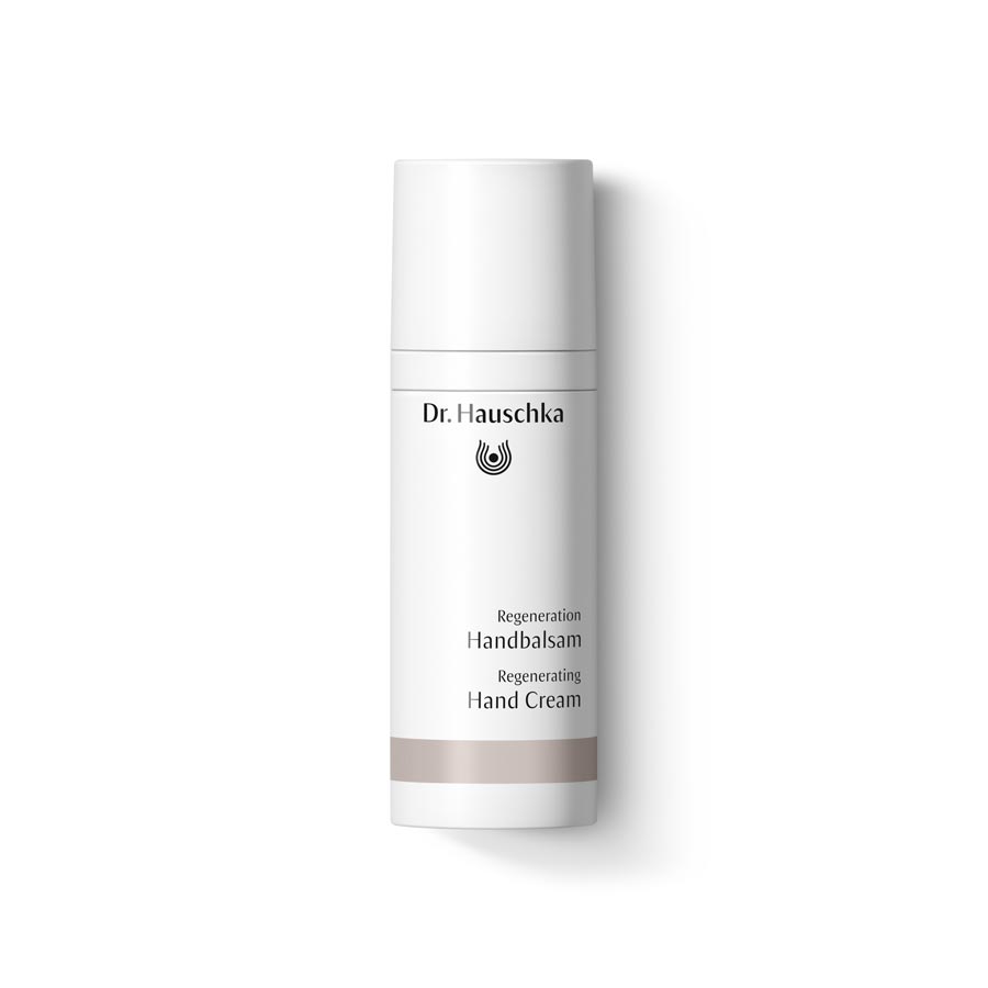 Dr. Hauschka Regeneration Handbalsam: für ein seidig glattes Hautgefühl Dr. Hauschka Regeneration Handbalsam - Naturkosmetik