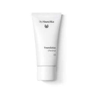 Dr. Hauschka Foundation natural cosmetics