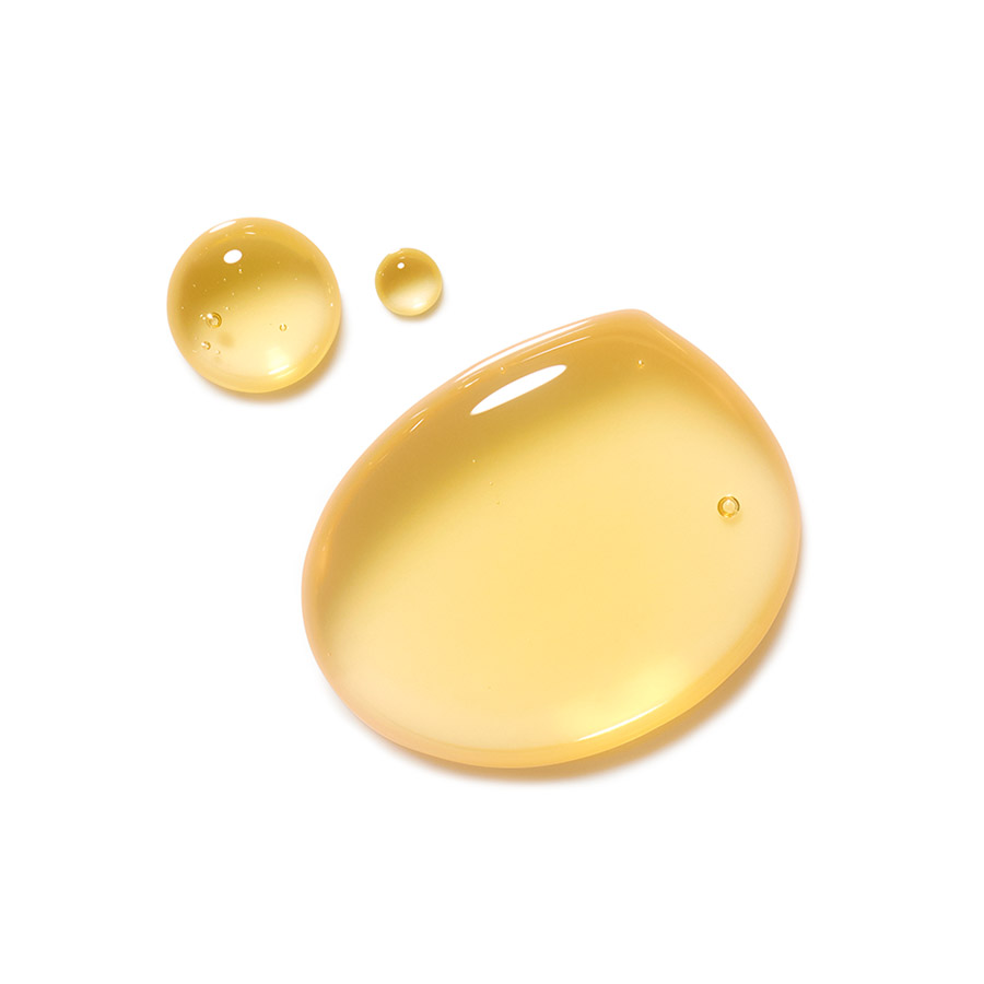 Clarifying Day Oil balances oily, blemished skin Dr. Hauschka Clarifying Day Oil