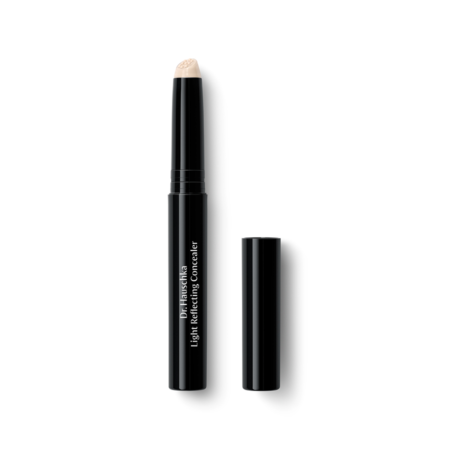 Dr. Hauschka Light Reflecting Concealer: müde Augenschatten durch natürliche Lichtreflexe mildern Dr. Hauschka Light Reflecting Concealer Augenschatten Augenringe