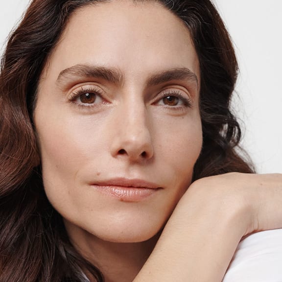 Head, Person, Face, Adult, Woman, Head, Person, Face, Adult, Woman