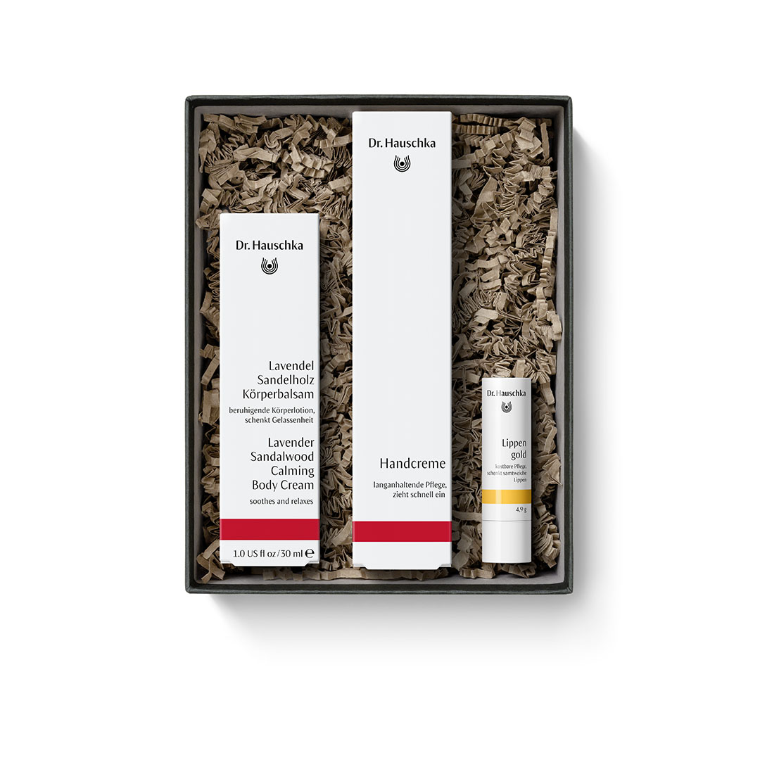Dr. Hauschka Geschenkset calm geöffnet Weihnachten 2026 Dr. Hauschka Geschenkset calm geöffnet Weihnachten 2026