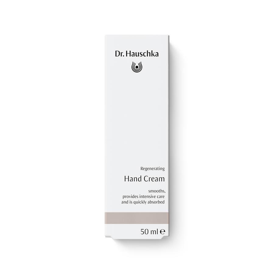 Dr. Hauschka Regenerating Hand Cream: for silky soft hands Regenerierende Handcreme Dr. Hauschka Naturkosmetik auf Verpackung 50 ml
