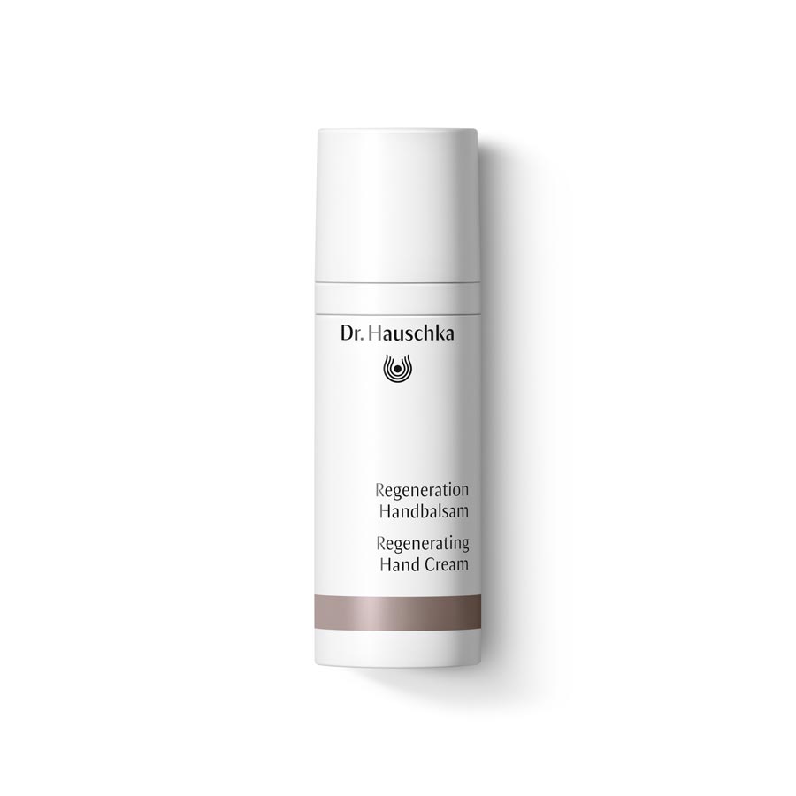Dr. Hauschka Regeneration Handbalsam: für ein seidig glattes Hautgefühl Dr. Hauschka Regeneration Handbalsam - Naturkosmetik