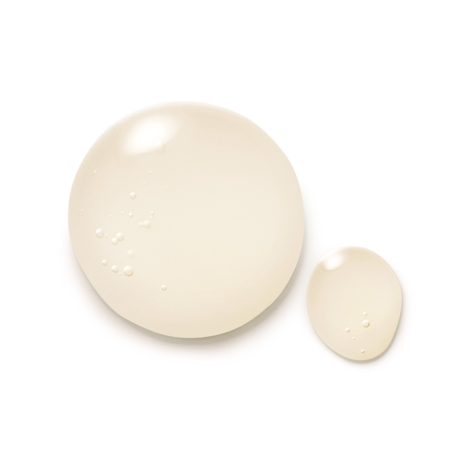 Dr. Hauschka Shampoo – silicone-free, cleanses and moisturises really gently Dr. Hauschka Shampoo