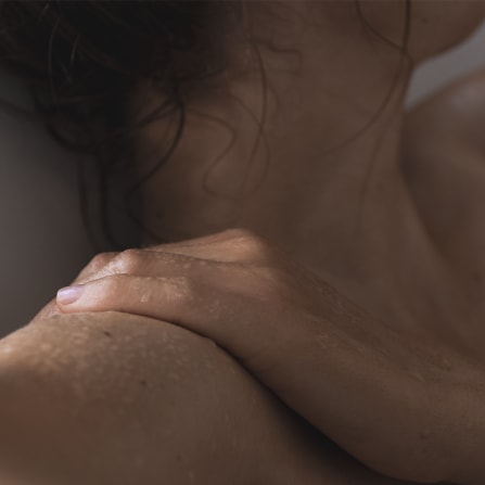 Gesicht, Kopf, Hals, Person, Schulter