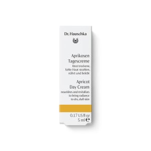 Apricot Day Cream – contains apricot kernel oil for a natural glow