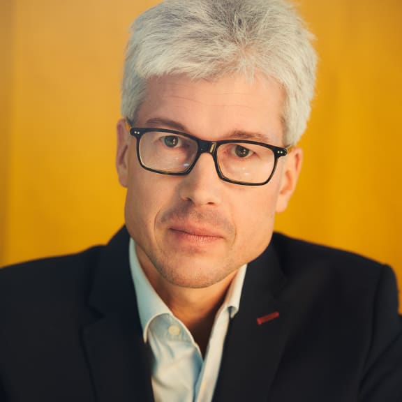 Brillen, Formelle Kleidung, Portrait, Anzug, Krawatte