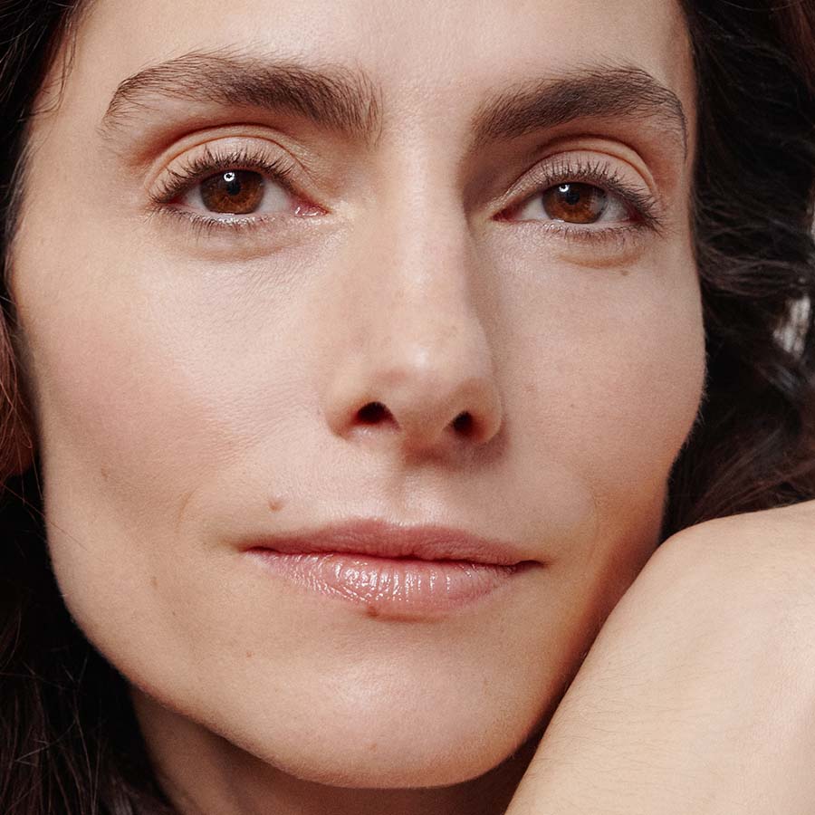 Dr. Hauschka Regeneration Tagescreme - Glättende Gesichtspflege Dr. Hauschka Regeneration Tagescreme - Glättende Gesichtspflege