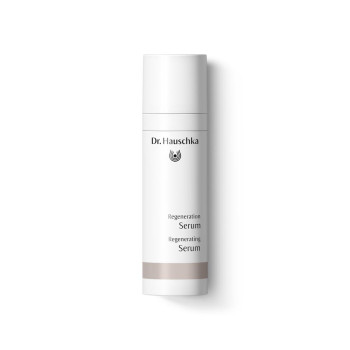 Dr. Hauschka Regenerating Serum: refines and tones mature skin